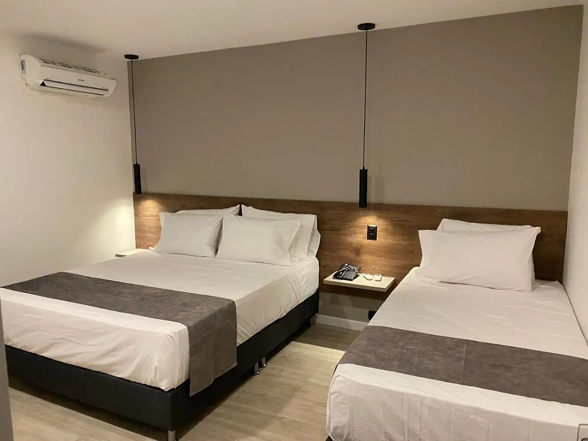 מדיין Fence By Bernalo Hotels 3*,  קולומביה